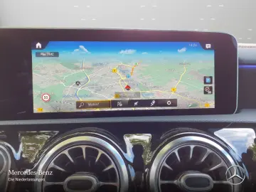 CLA 250 CP AMG Night Pano MBem Kamera HuD Sound