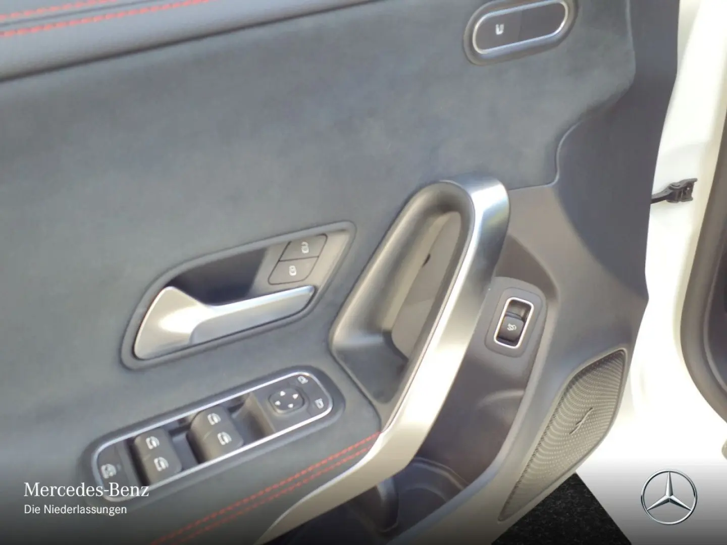 CLA 250 CP AMG Night Pano MBem Kamera HuD Sound