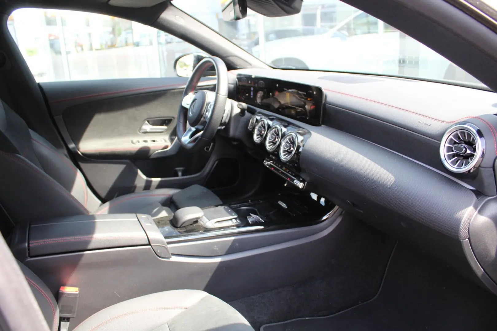 CLA 200 Coupé AMG PANO LED KAMERA NIGHT NAVI DAB