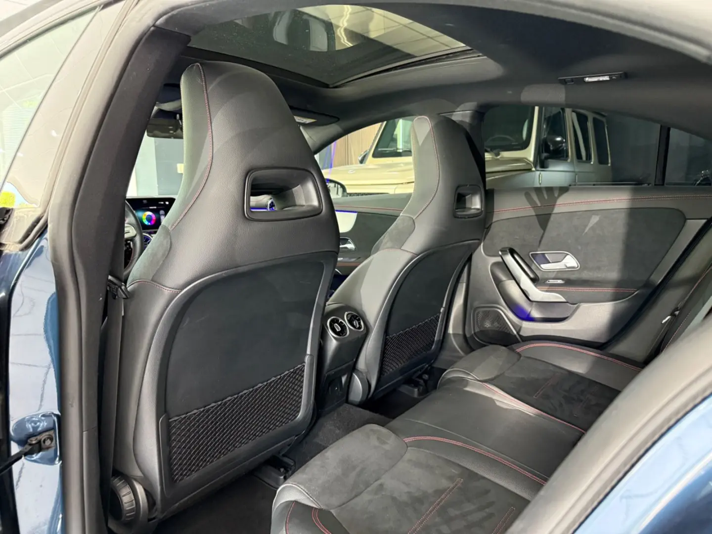 CLA 250e AMG-LINE PANO MBEAM KEYLESS KAMERA NIGH