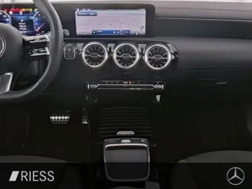 CLA 200 Coupé AMG Sport Night LED Pano Ambi 19''