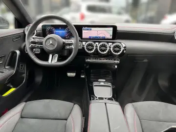 CLA 200 Coupé AMG Pano Night SOUND LED Kam Keyl.
