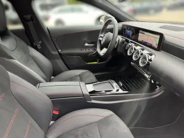 CLA 200 Coupé AMG Pano Night SOUND LED Kam Keyl.