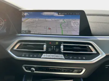 X5 xDrive40d xLine Head-Up DAB Aktivlenkung