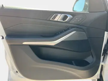 X5 xDrive40d xLine Head-Up DAB Aktivlenkung