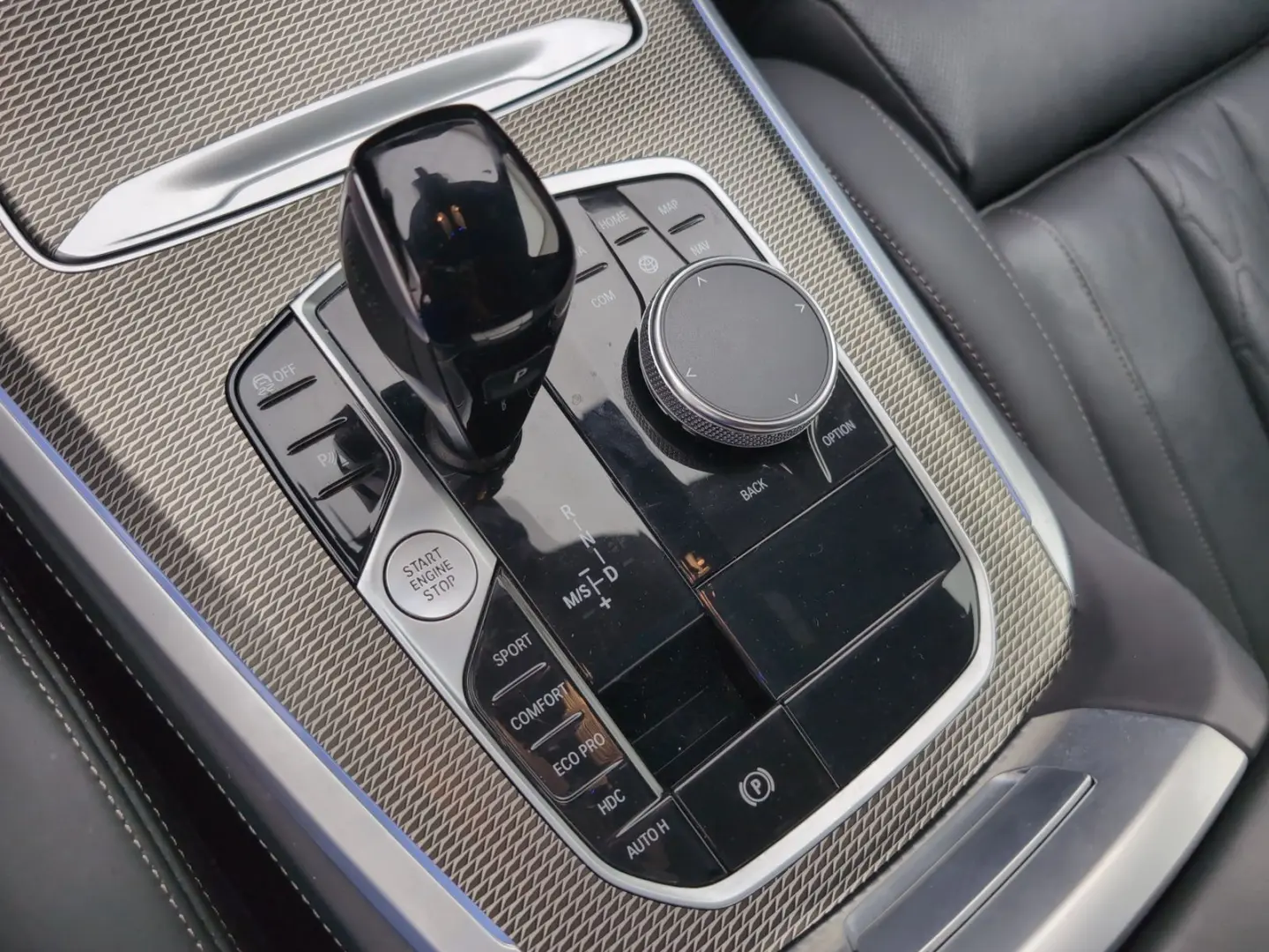 X5 xDrive40d M Sport Standheizung Massage Laser