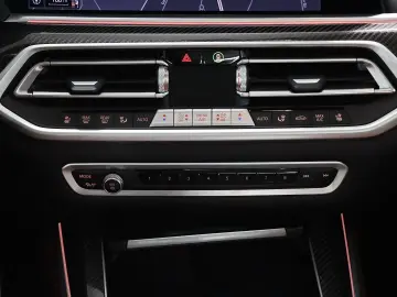 X5 xDrive40d M Sportpaket   Integral-Aktivlenkun