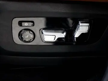 X5 xDrive40d M Sportpaket   Integral-Aktivlenkun