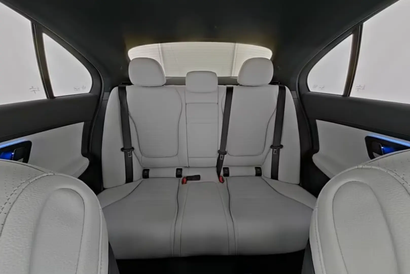 Mercedes-Benz C 300 e AMG Premium