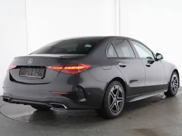 Mercedes-Benz C 300 e AMG Premium