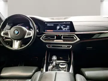 X5 xDrive40d M Sport Standheizung Massage AHK