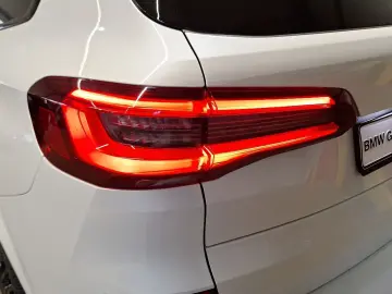 X5 xDrive40d M Sport Standheizung Massage AHK