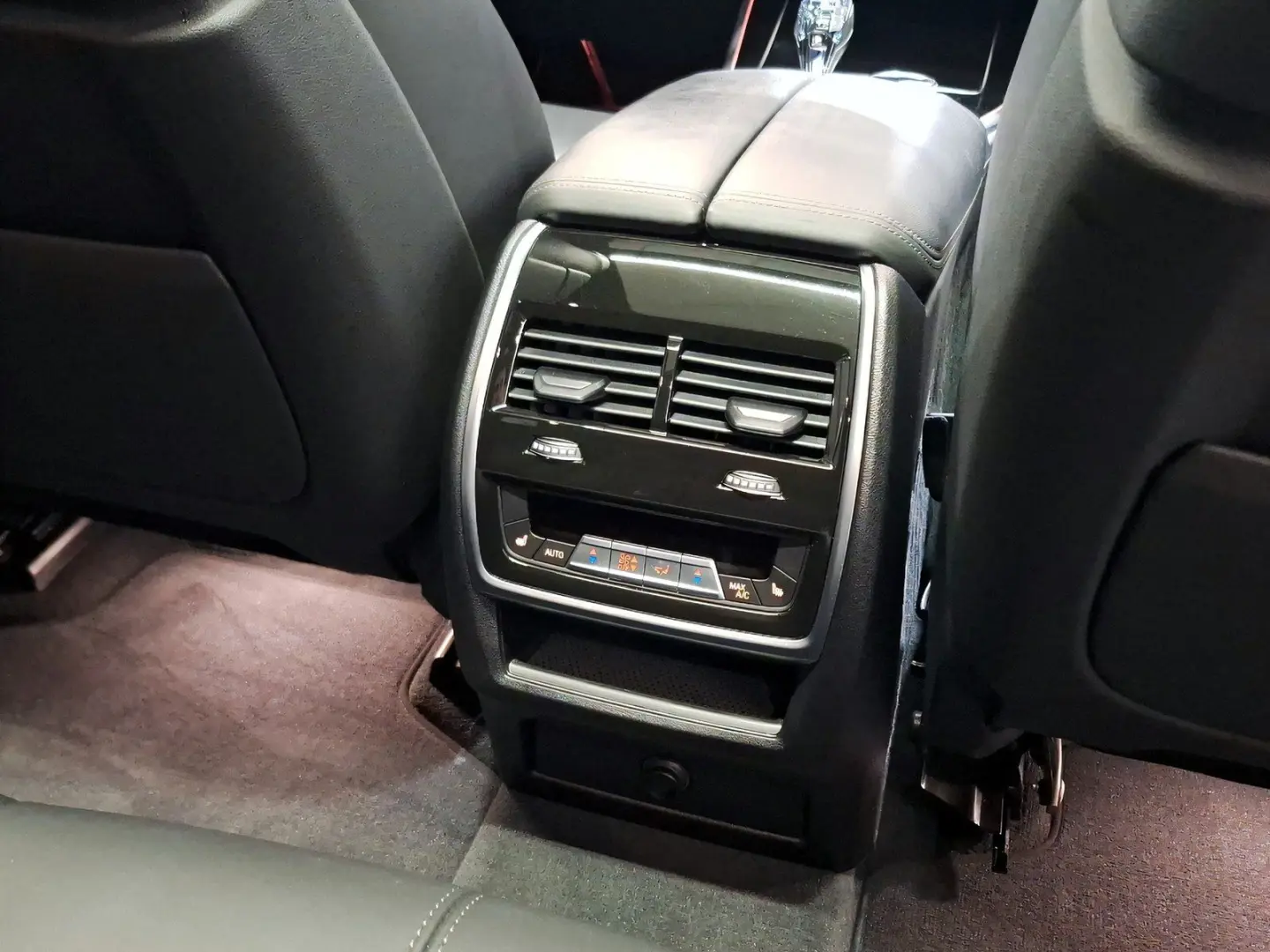 X5 xDrive40d M Sport Standheizung Massage AHK