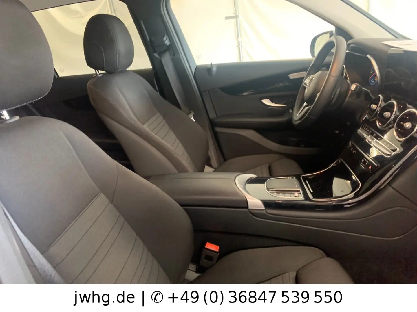 GLC 300 e 4M LED Navi  18  Kam DAB Tempomat