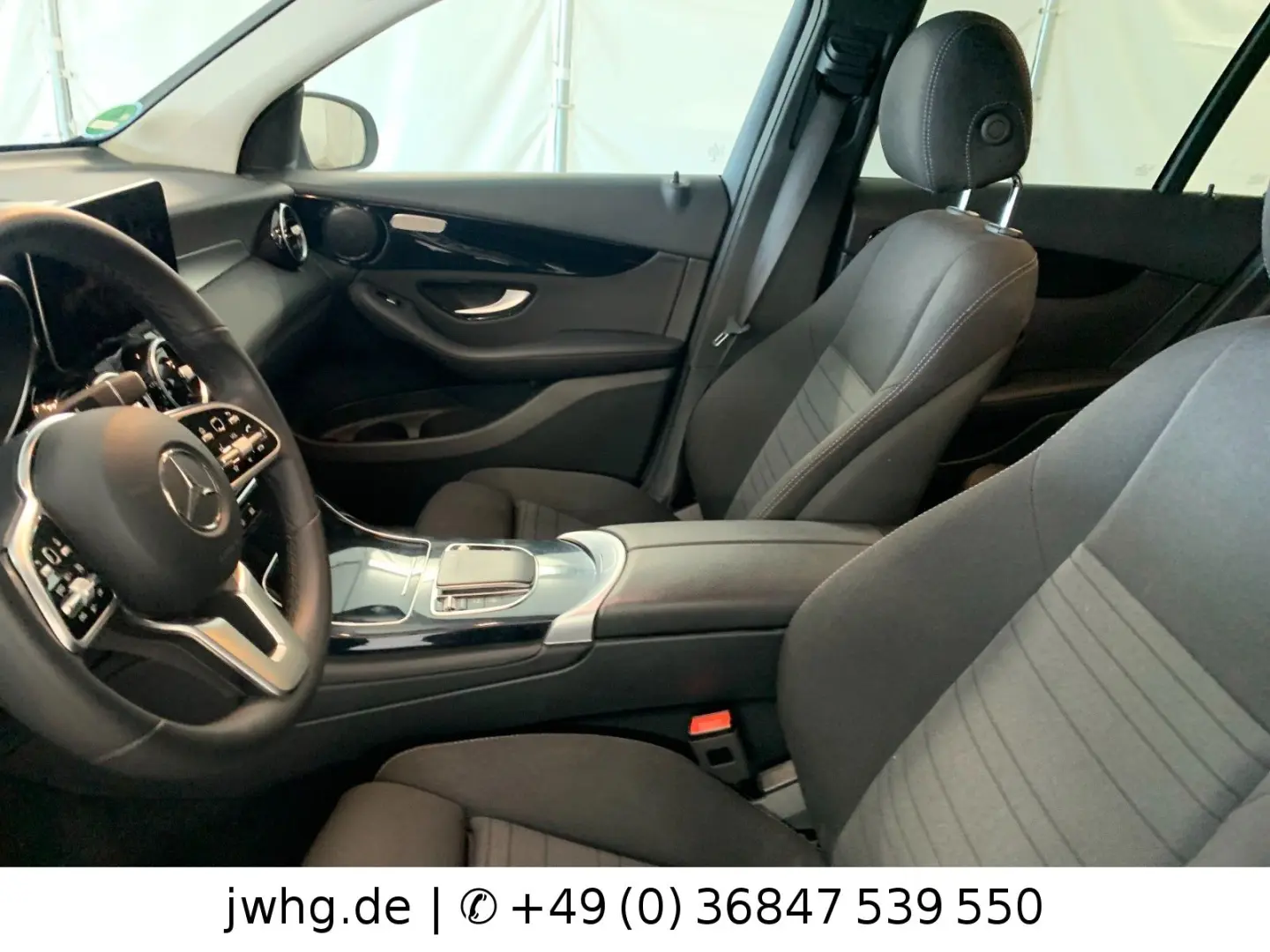 GLC 300 e 4M LED Navi  18  Kam DAB Tempomat