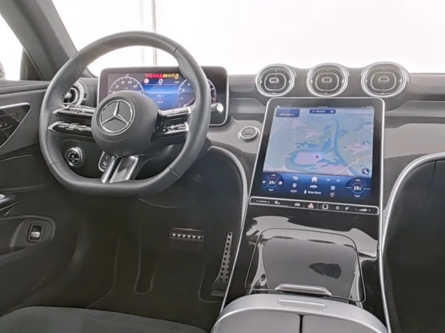 CLE 200 Coupe AMG  MBUX Navi Pano SpurW Sport