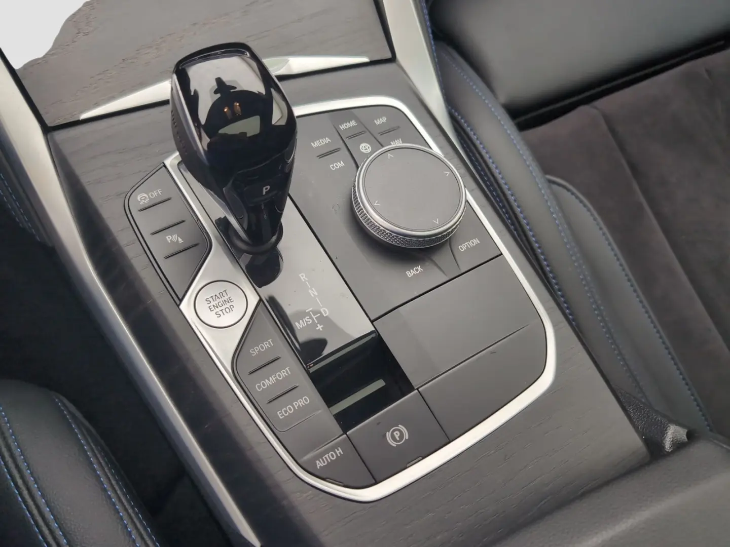 420d Gran Coupé M Sport LiveCockpitProf Kamera