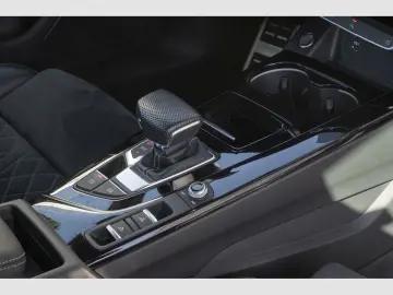 A5 Cabrio S line 40 TFSI quattro S tronic Matrix