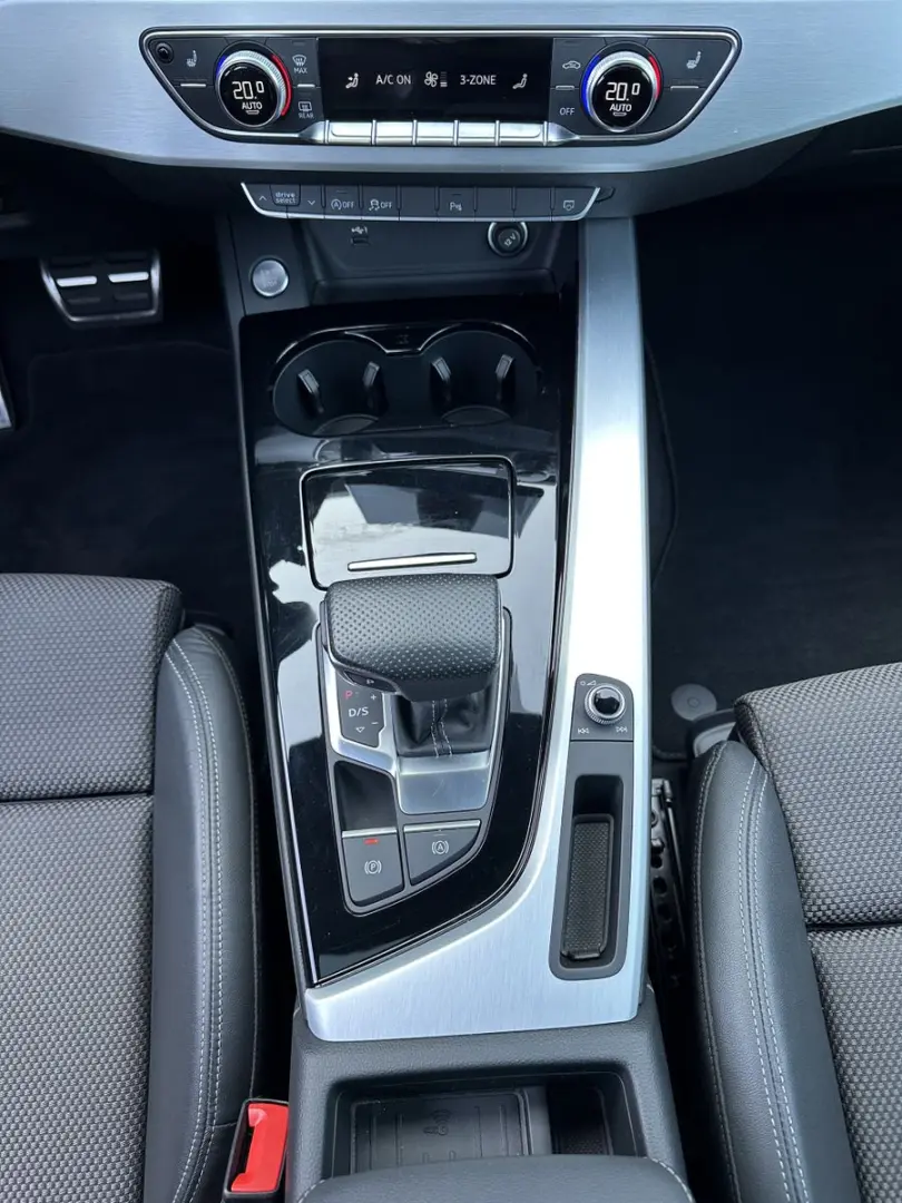 A5 SpB 40 TFSI Qu S-Line Black NAV LED PANO 20ZO