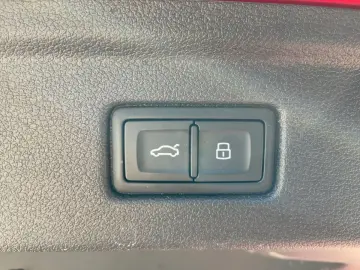 A5 Sportback 40 TDI S-TR S-LINE 5JG LED NAVI ACC