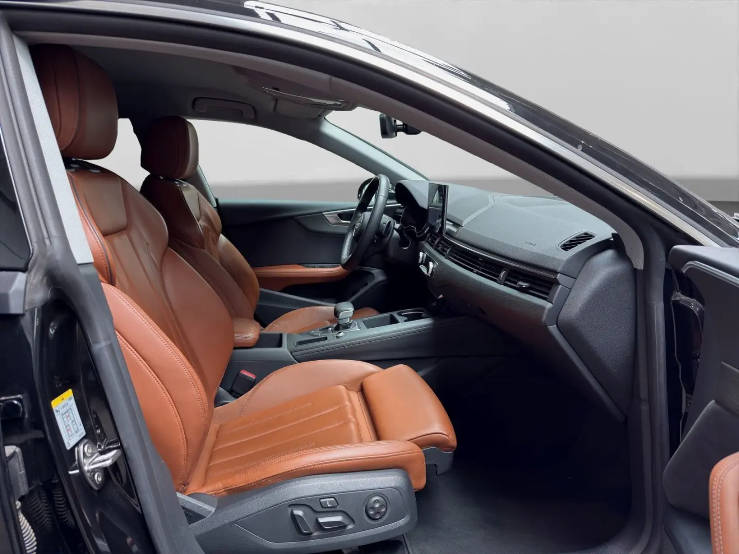 A5 Sportback 35 TDI S LINE LM19 FEINNAPPA AHK