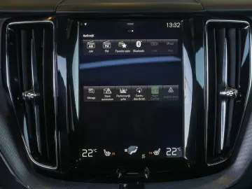 Volvo XC 60 D5 AWD Geartronic RDesign