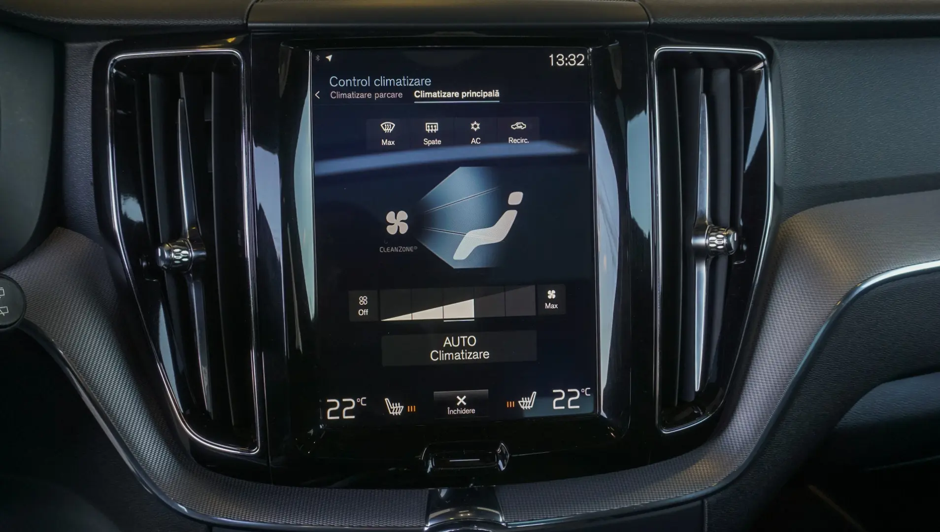 Volvo XC 60 D5 AWD Geartronic RDesign