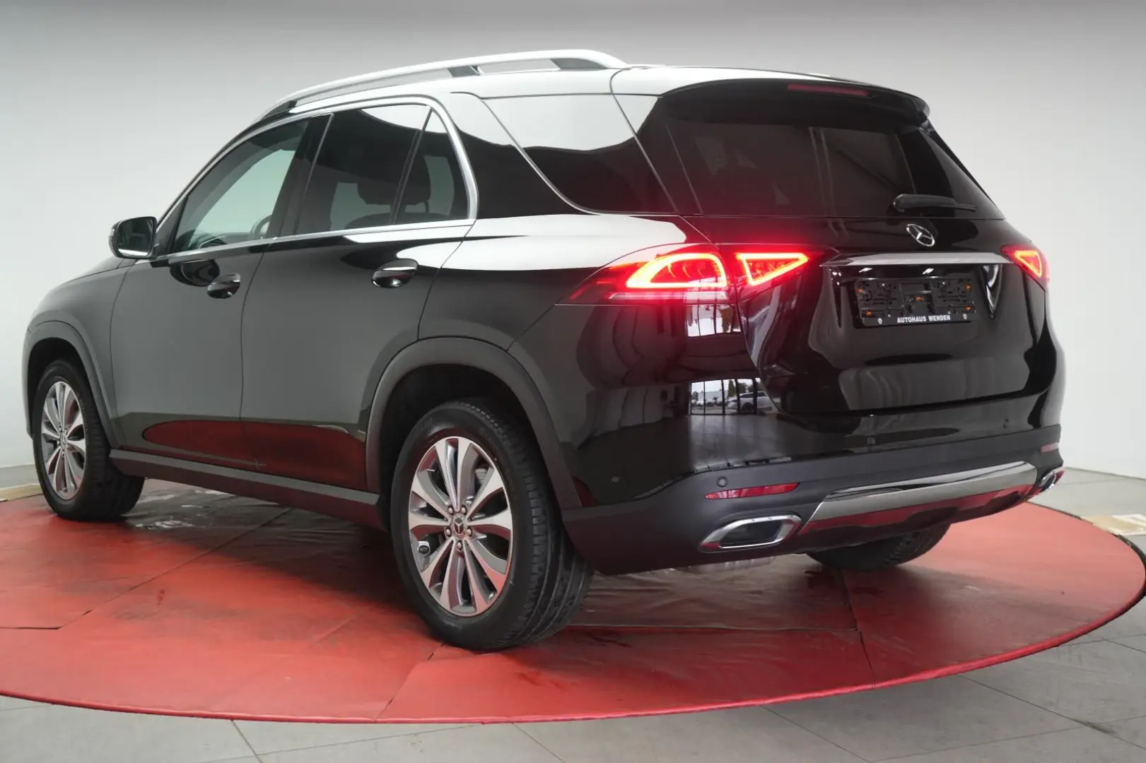 GLE 300 d 4Matic 9G-Tronic Ambiente Navi Leder T