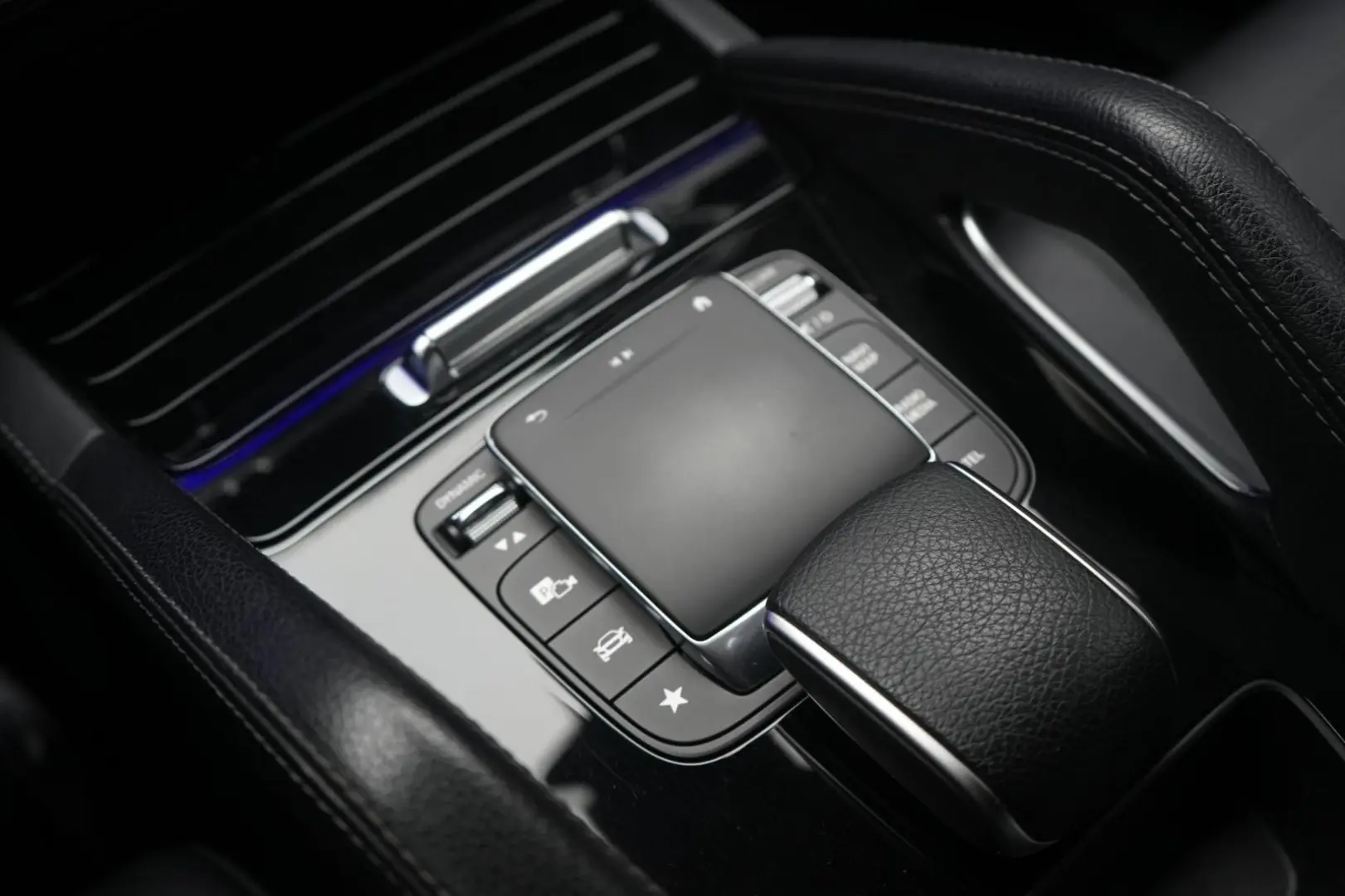 GLE 300 d 4Matic 9G-Tronic Ambiente Navi Leder T