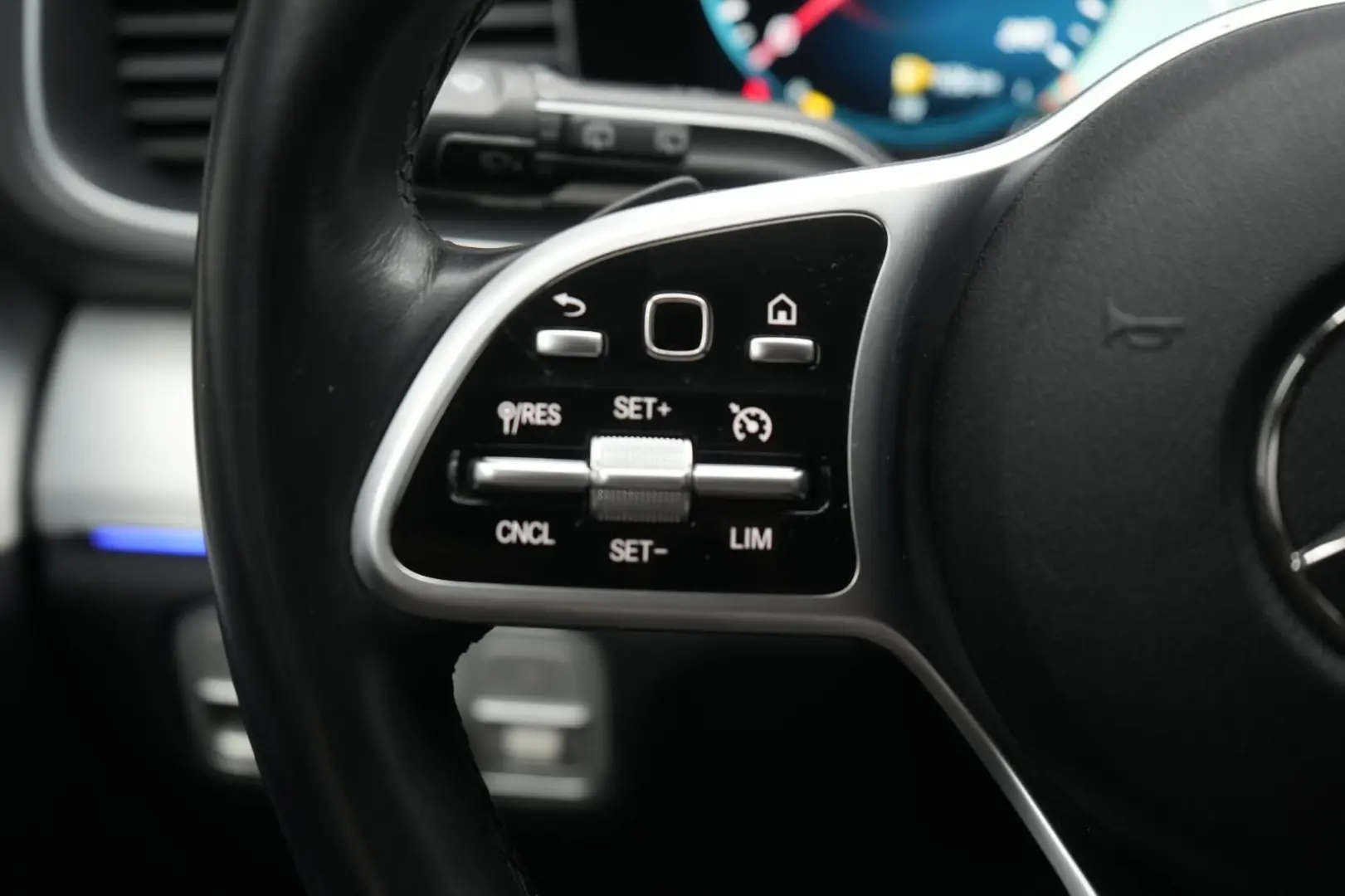 GLE 300 d 4Matic 9G-Tronic Ambiente Navi Leder T