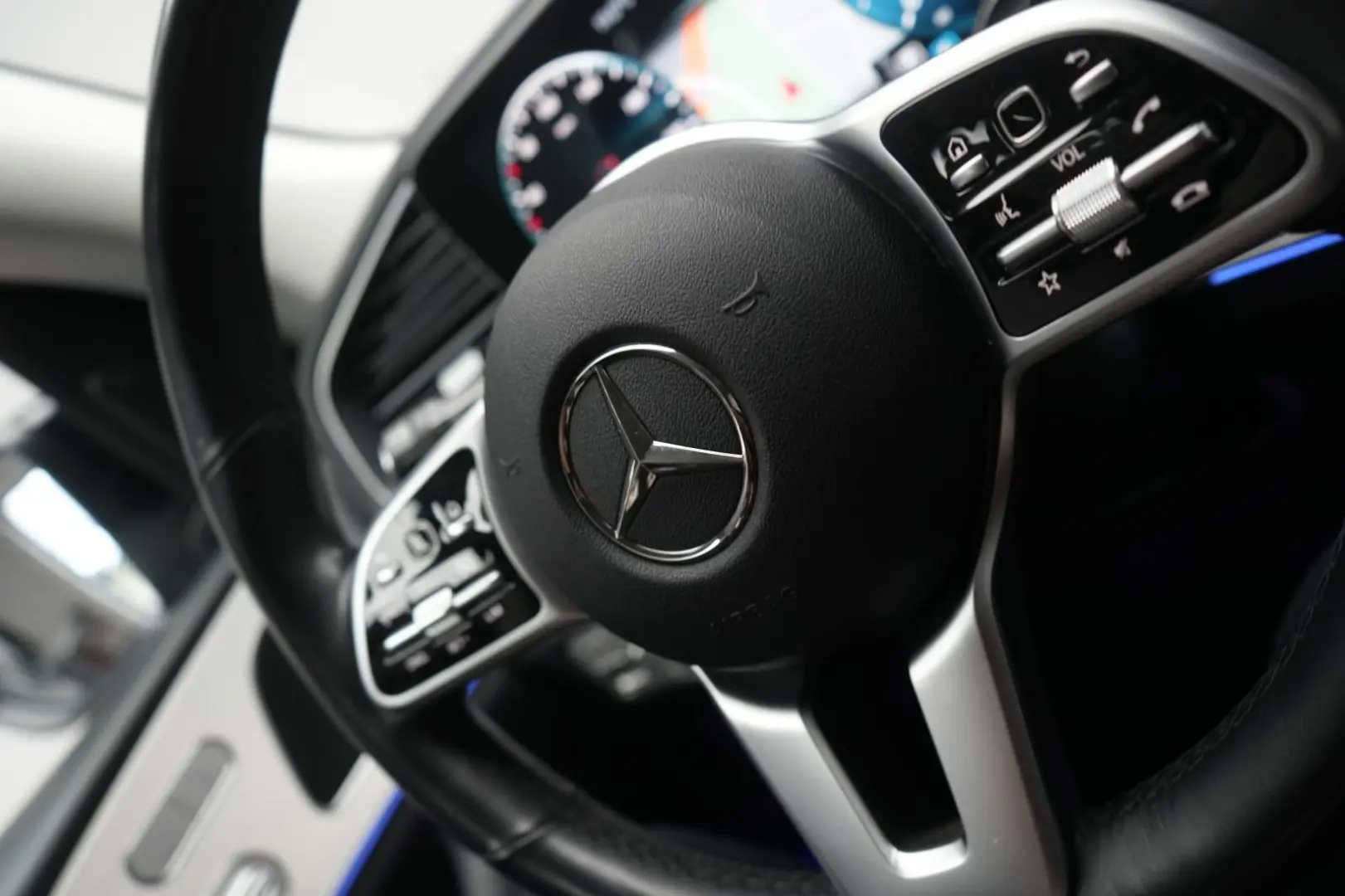 GLE 300 d 4Matic 9G-Tronic Ambiente Navi Leder T