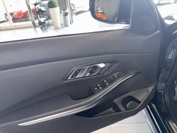 320d Limousine MSport NP64179 - WirelessCharging