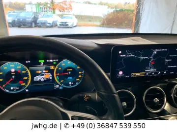 GLC 300 e 4M LED Virtual Kam Tempomat Navi