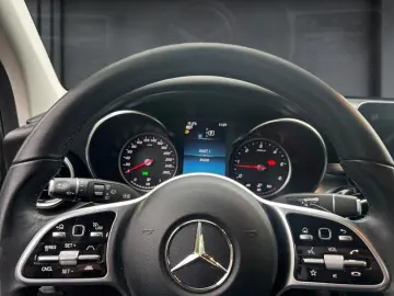 GLC 220 d 4M  MBUX KAMERA AHK SHZ AUT Distr LED