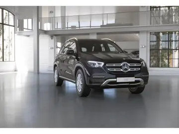 GLE 300 d 4M  MBUX PANO KAMERA WIDE 360  SHZ AUT