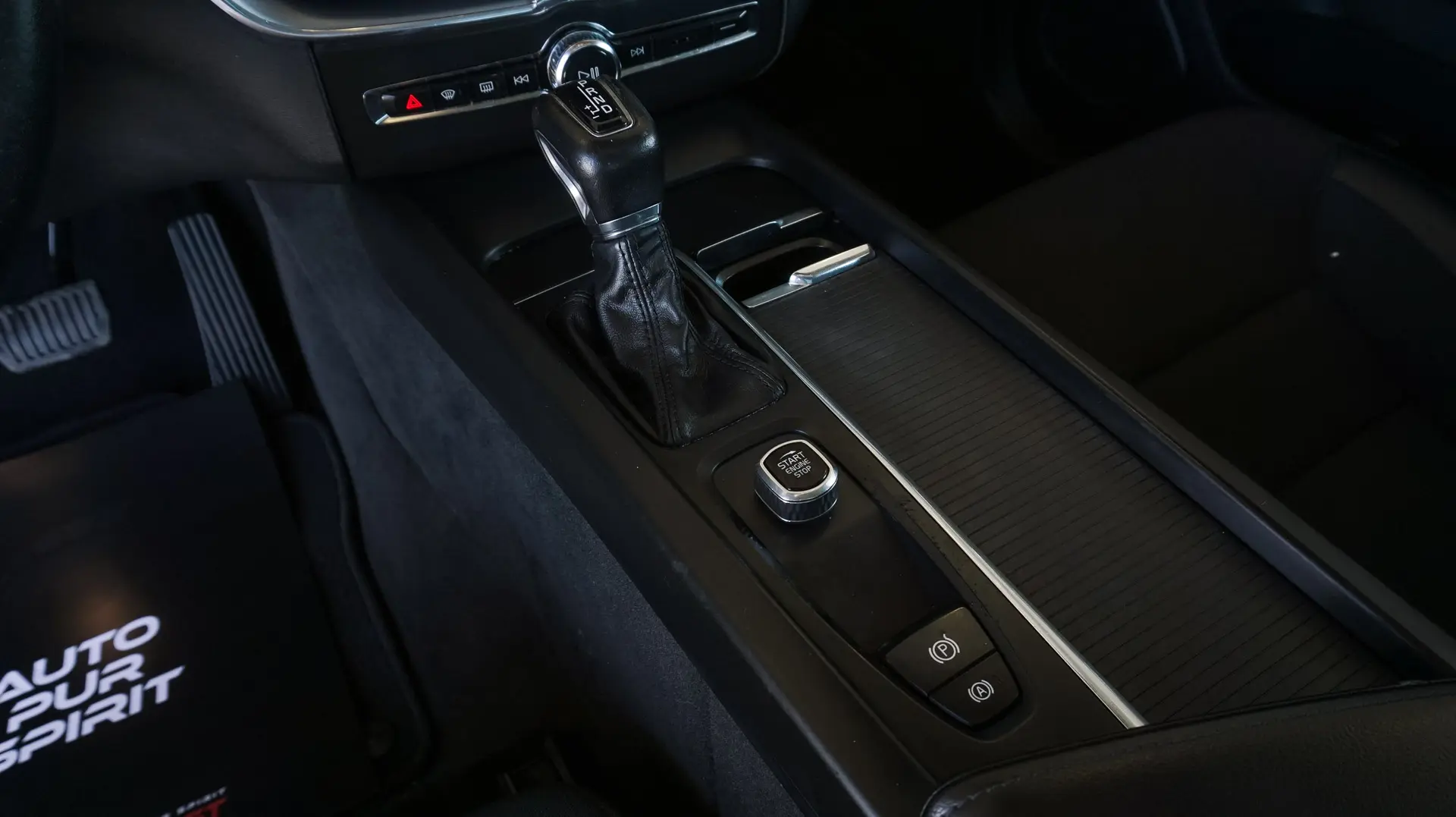 Volvo XC 60 D4 AWD Momentum