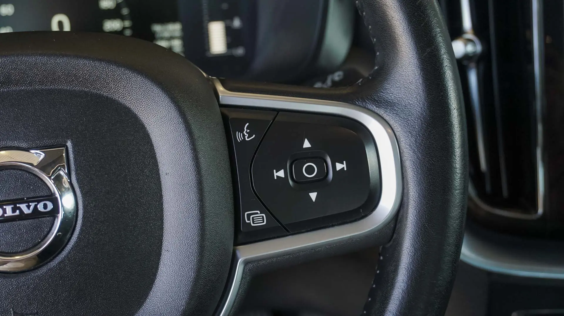 Volvo XC 60 D4 AWD Momentum