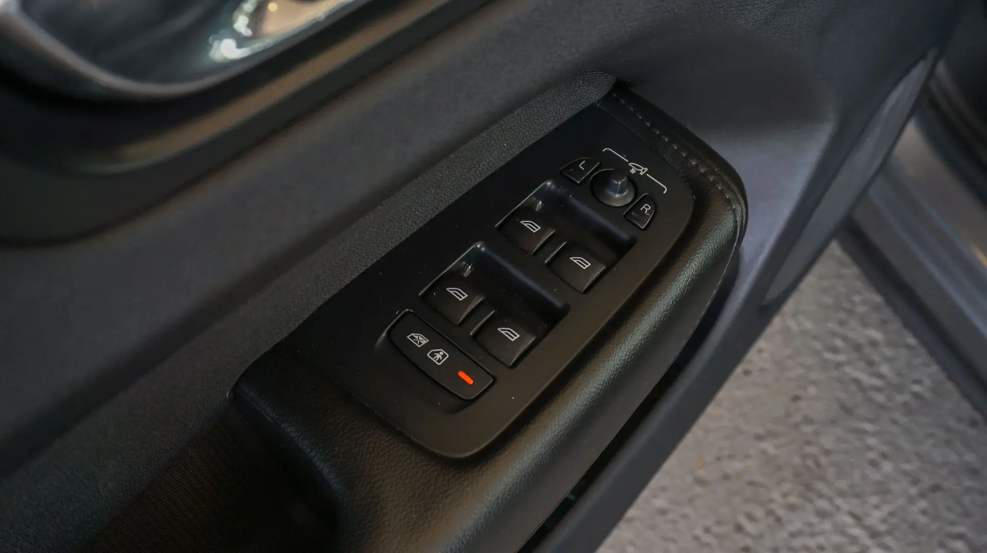 Volvo XC 60 D4 AWD Momentum