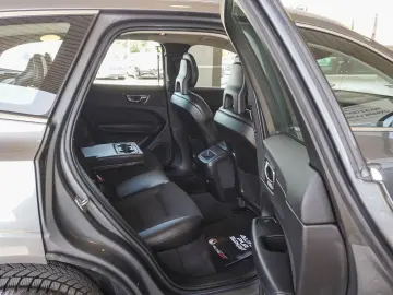 Volvo XC 60 D4 AWD Momentum