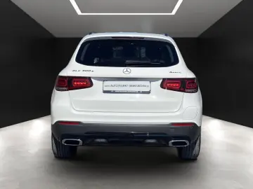 GLC 300 e 19 Night AHK Leder Kamera LED DAB Navi