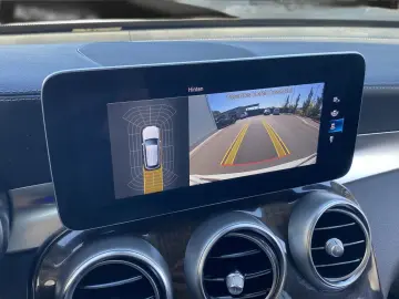 GLC 300 e 19 Night AHK Leder Kamera LED DAB Navi