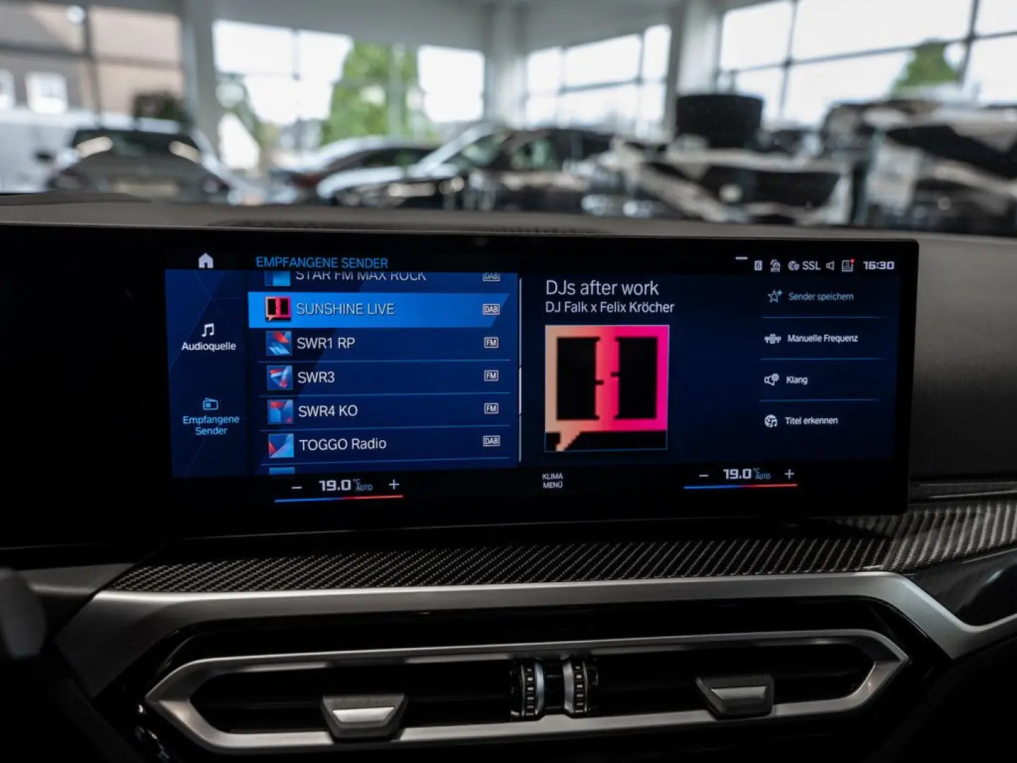 M2 Coupe HUD LED ACC NAVI H K KAMERA LEDER SHZ