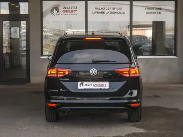 Volkswagen Touran 2.0 TDI DSG Comfortline
