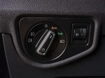 Volkswagen Touran 2.0 TDI DSG Comfortline