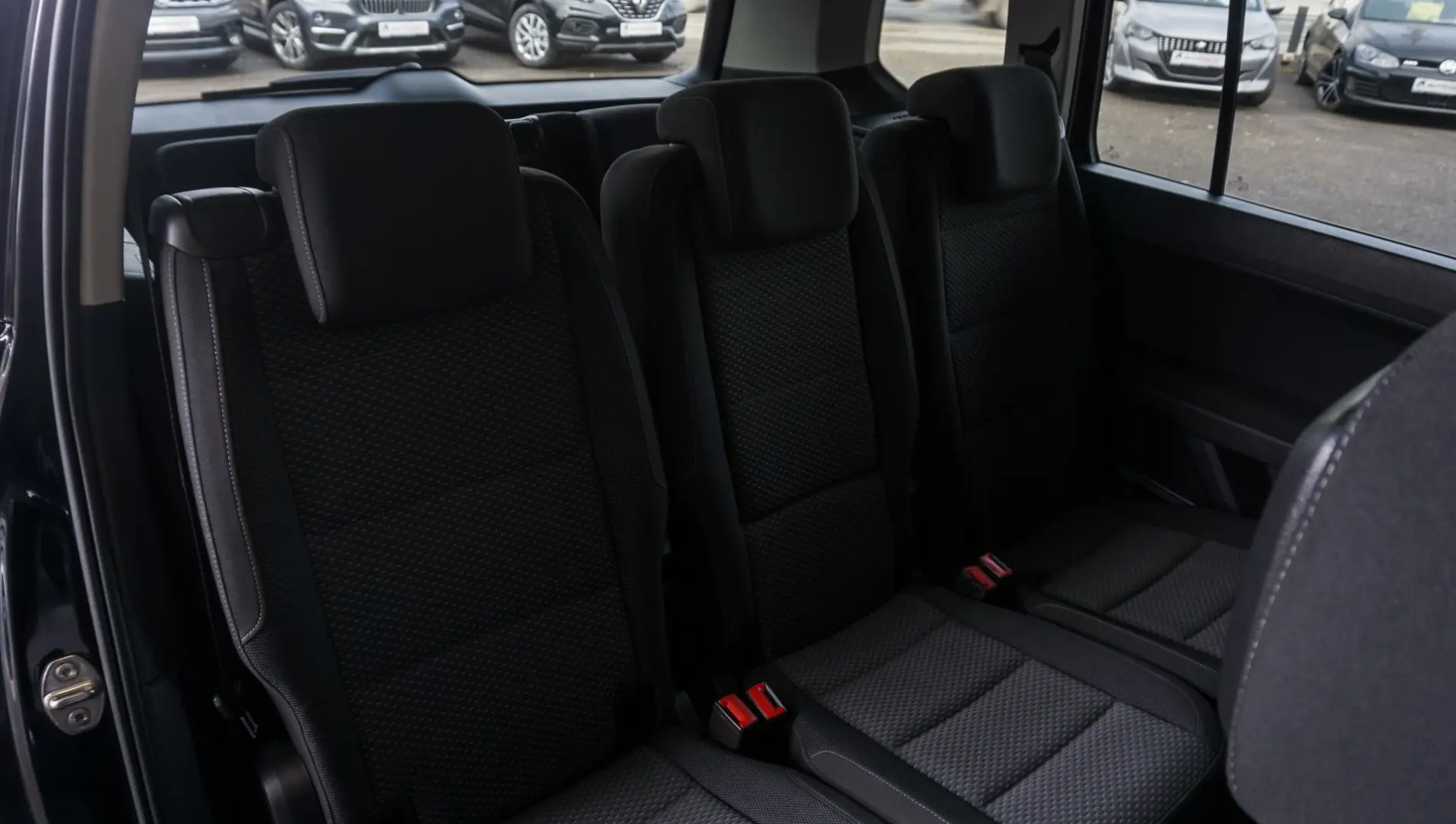 Volkswagen Touran 2.0 TDI DSG Comfortline