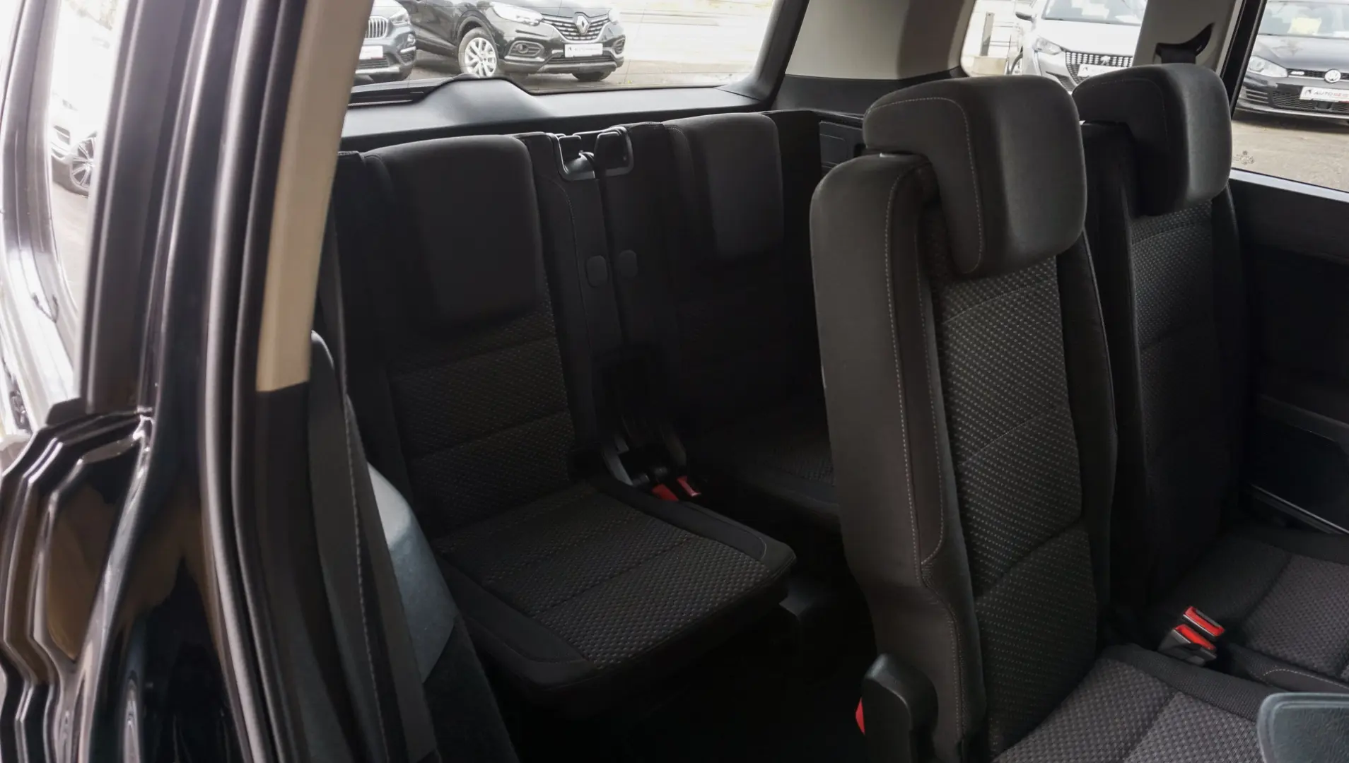 Volkswagen Touran 2.0 TDI DSG Comfortline