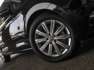 Volkswagen Touran 2.0 TDI DSG Comfortline