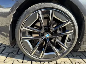 530 d Limousine xDrive M-Sport