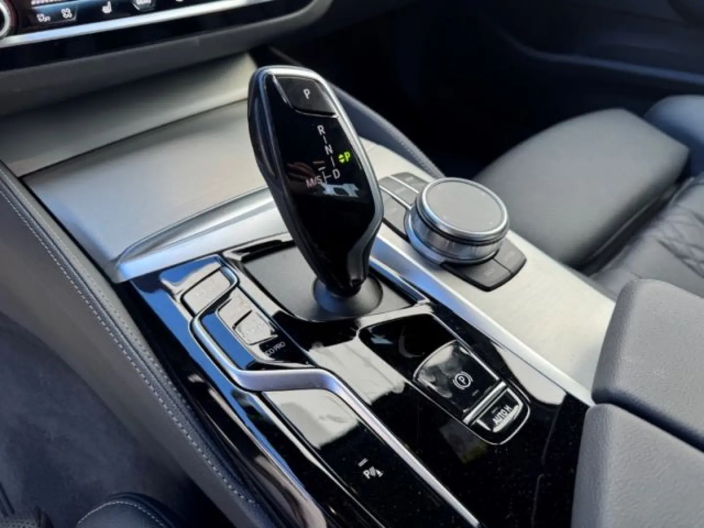 530 d Limousine xDrive M-Sport