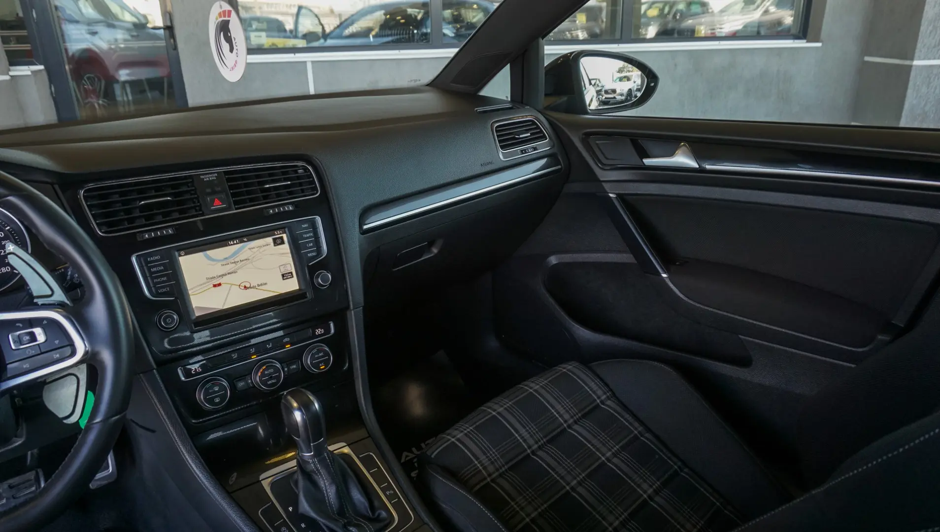 Volkswagen Golf GTD (BlueMotion Technology) DSG